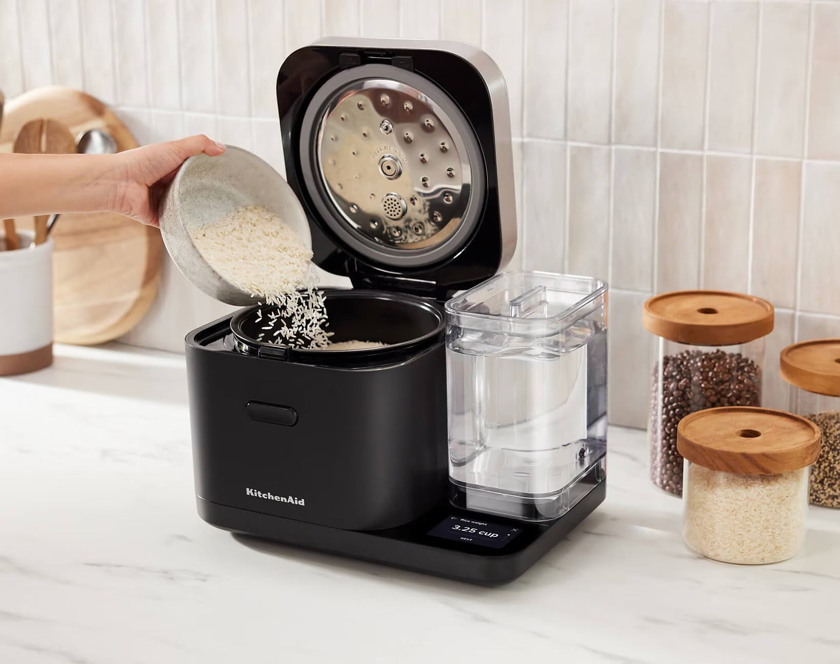 Patented 8 Cup Grain Rice Cooker with Integrated Water tank Automatically Release Water, Built-in Scale, IH Electromagnetic Heat